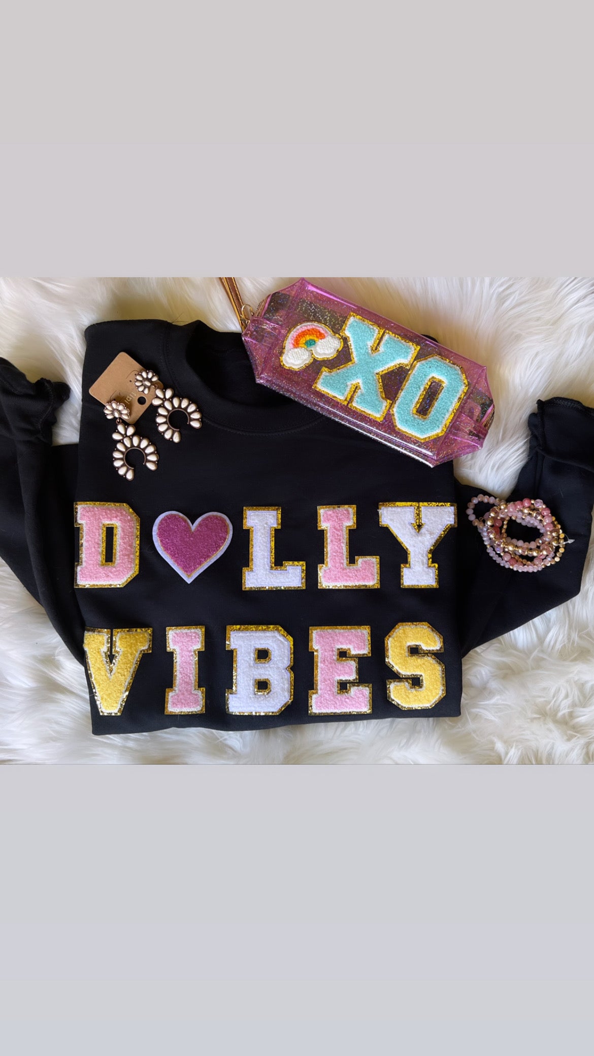 Dolly Vibes Sweatshirt